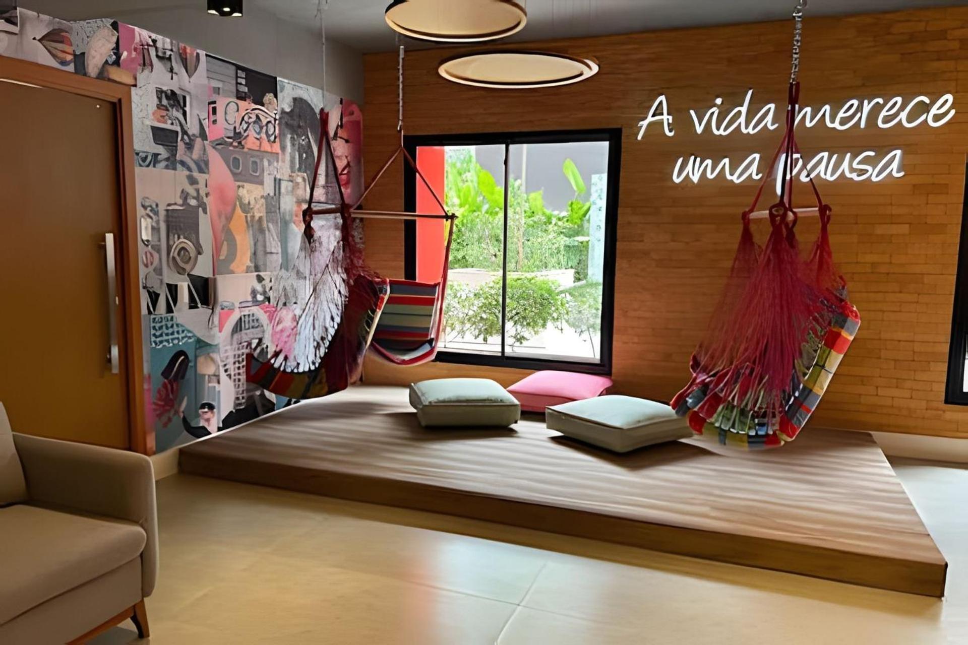 Porto Privilege By Vlv *